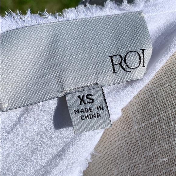 ROI Distressed Tank - Picture 6 of 6